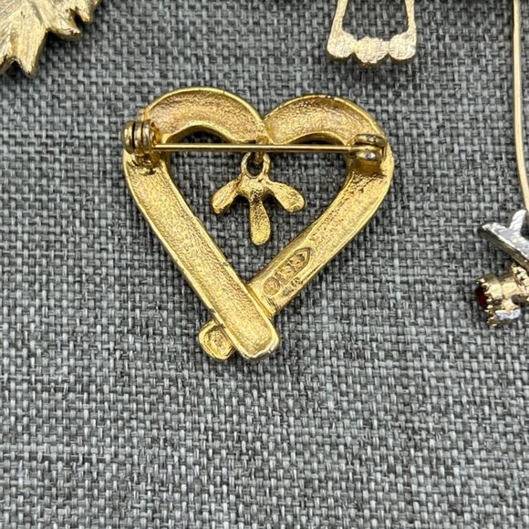 6 Festive Enamel & Rhinestone Christmas Tree Wreath Brooch Pin - Picture 11 of 15